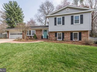 9410 Tuba Ct, Vienna, VA 22182