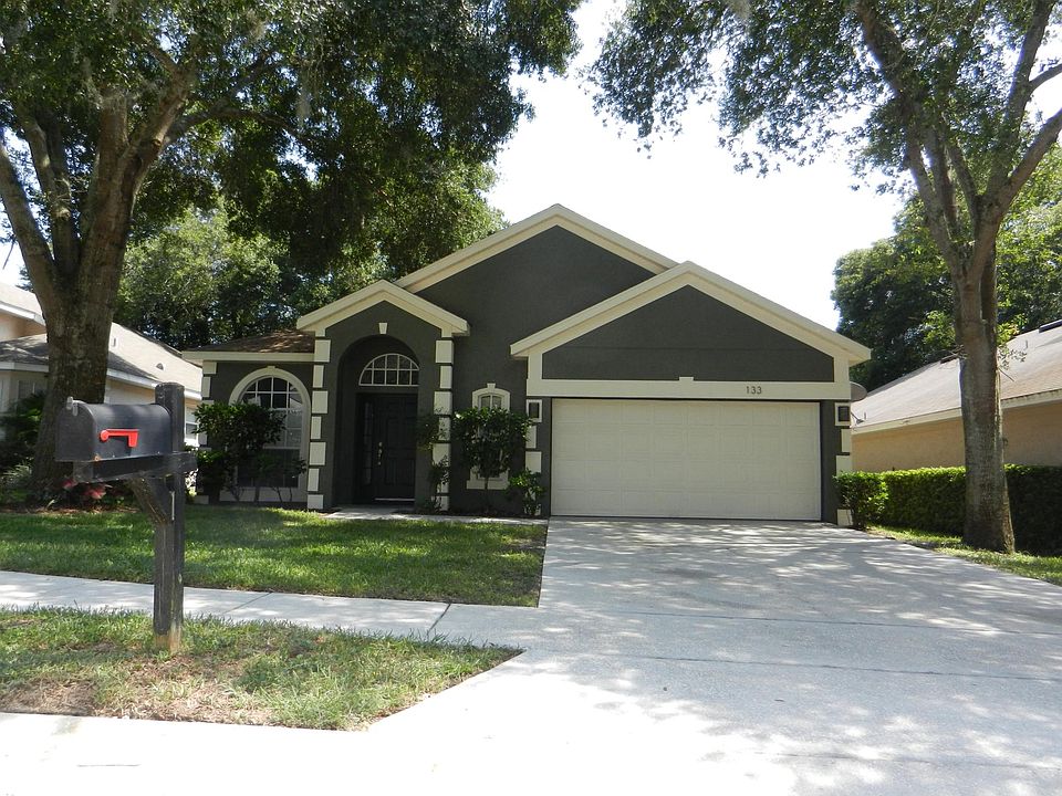 1st image of 133 Easton Cir