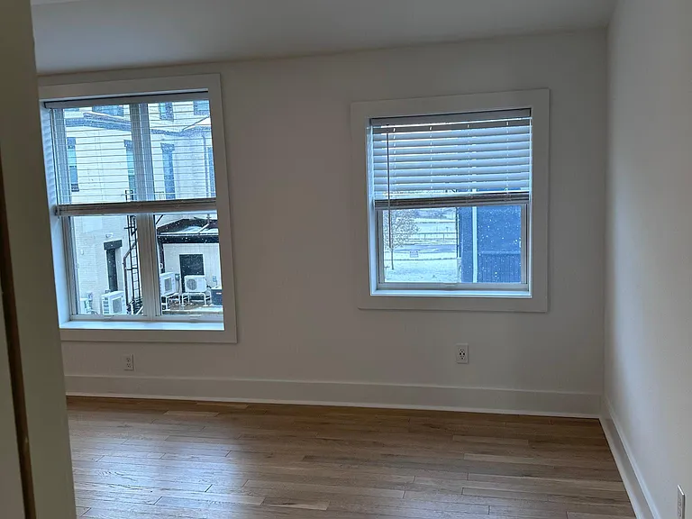 84 S Washington St #B — Photo 8