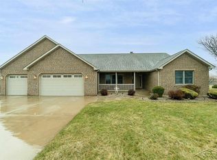 7077 Hupfer Rd, Freeland, MI 48623