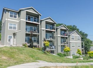 3745 SW Water Ave APT 104, Portland, OR 97239