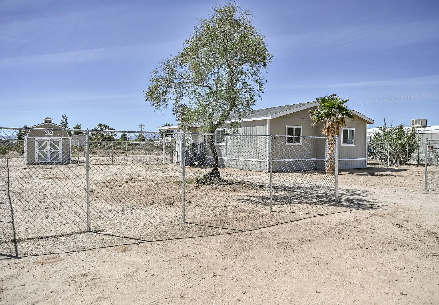 3 bed, 2.0 bath, 1400 sqft, $1,500 — Photo 2