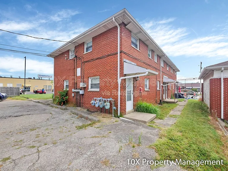 3257 Cleveland Ave #C — Photo 25