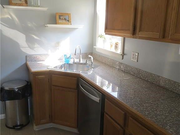 2nd image of 125 Harrison Ave