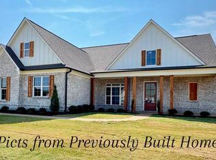 127 Bakersfield Way, Nesbit, MS 38651