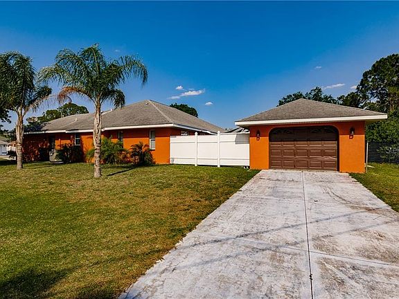 3rd image of 4899 Flint Dr
