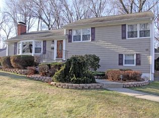 88 Fieldcrest Rd, Parsippany, NJ 07054