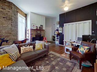 910 W Wrightwood Ave APT 1R, Chicago, IL 60614