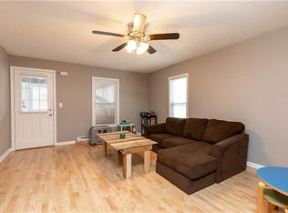 3255 Garfield Ave, Des Moines, IA 50317