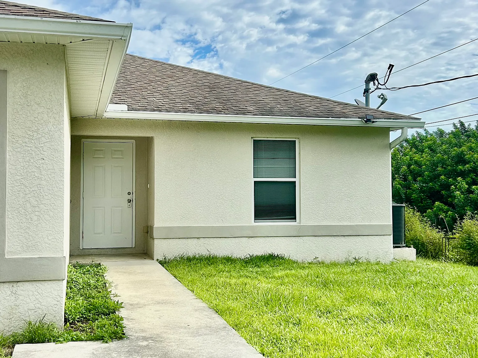 4724 25th St. SW - Great 2 Car Garage Duplex — Photo 1