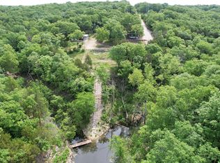 25960 Willow Rd, Hermitage, MO 65668