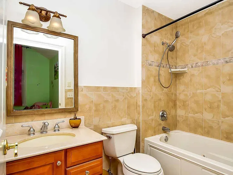 630 Valley Brook Ave #19 — Photo 21