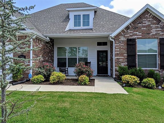 2nd image of 2744 N French Hill Ln