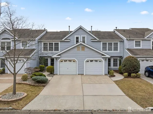 178 Stults Ln, East Brunswick, NJ 08816
