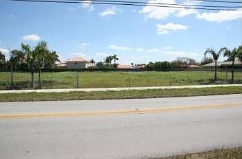2nd image of 500 NW 122nd Ave