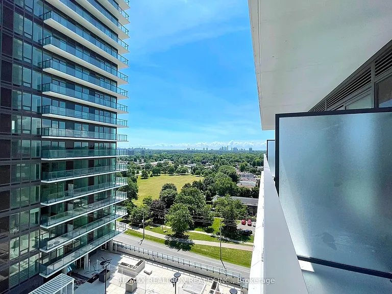 4010 Eglinton Ave W #1305 — Photo 17