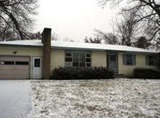 24 Tamarack St, Hudson, NH 03051