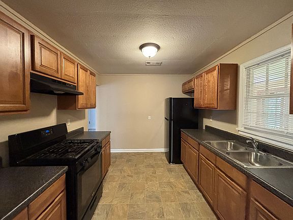 5th image of 2616 S Harrison St