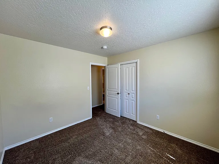 16426 N Asbury Dr — Photo 18