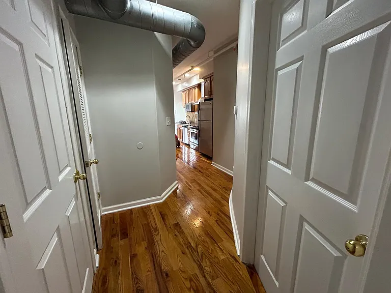 706 S 5th St #2 — Photo 5