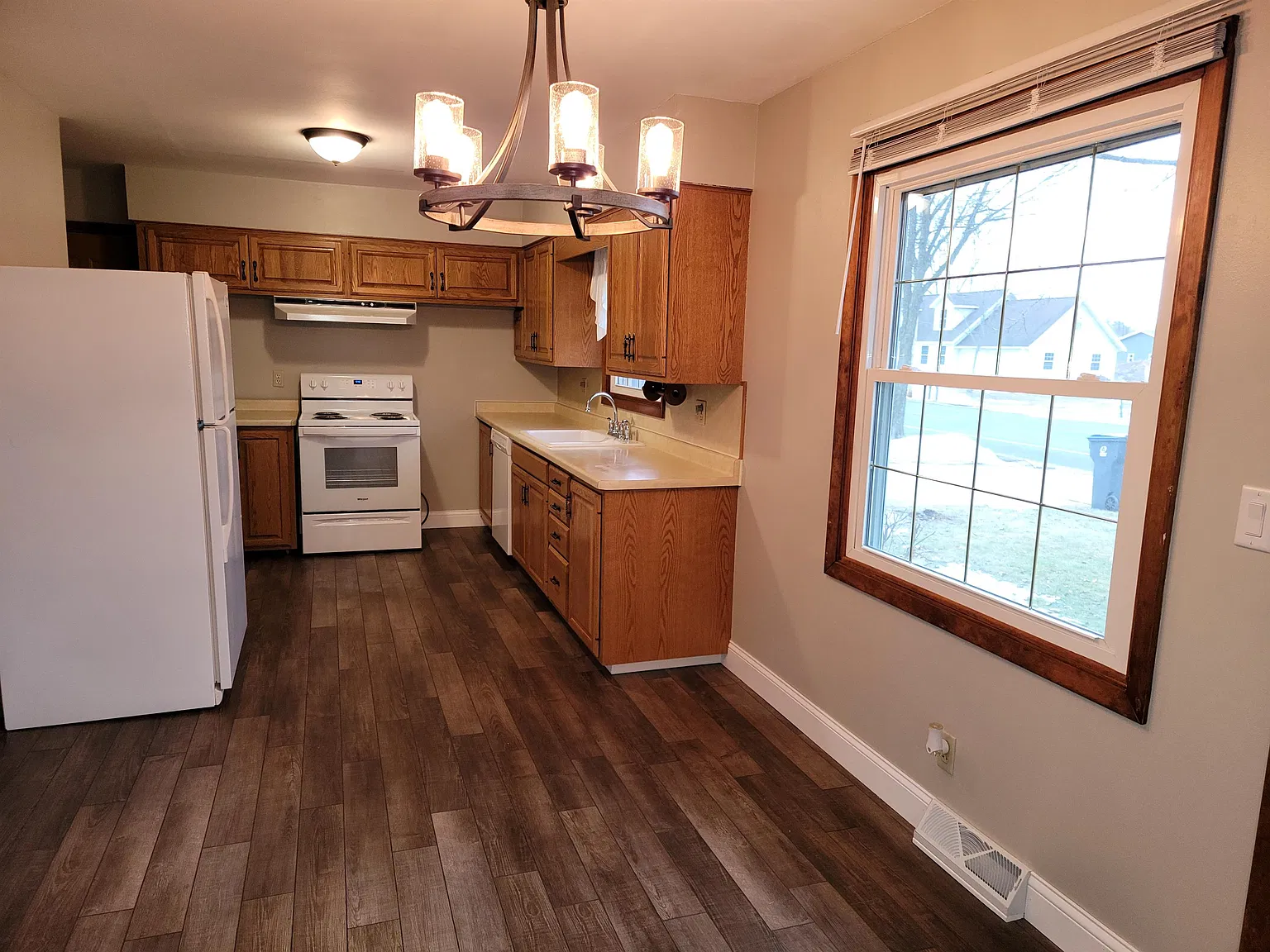 830 Ver Bunker Avenue - 1 — Photo 1