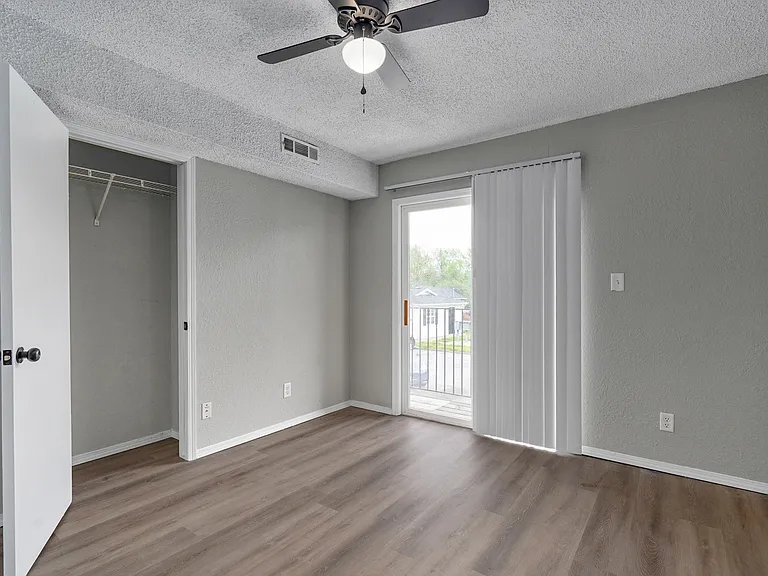 True North Apartments — Photo 5