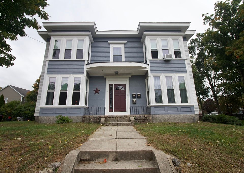 1st image of 21 Pleasant St #2