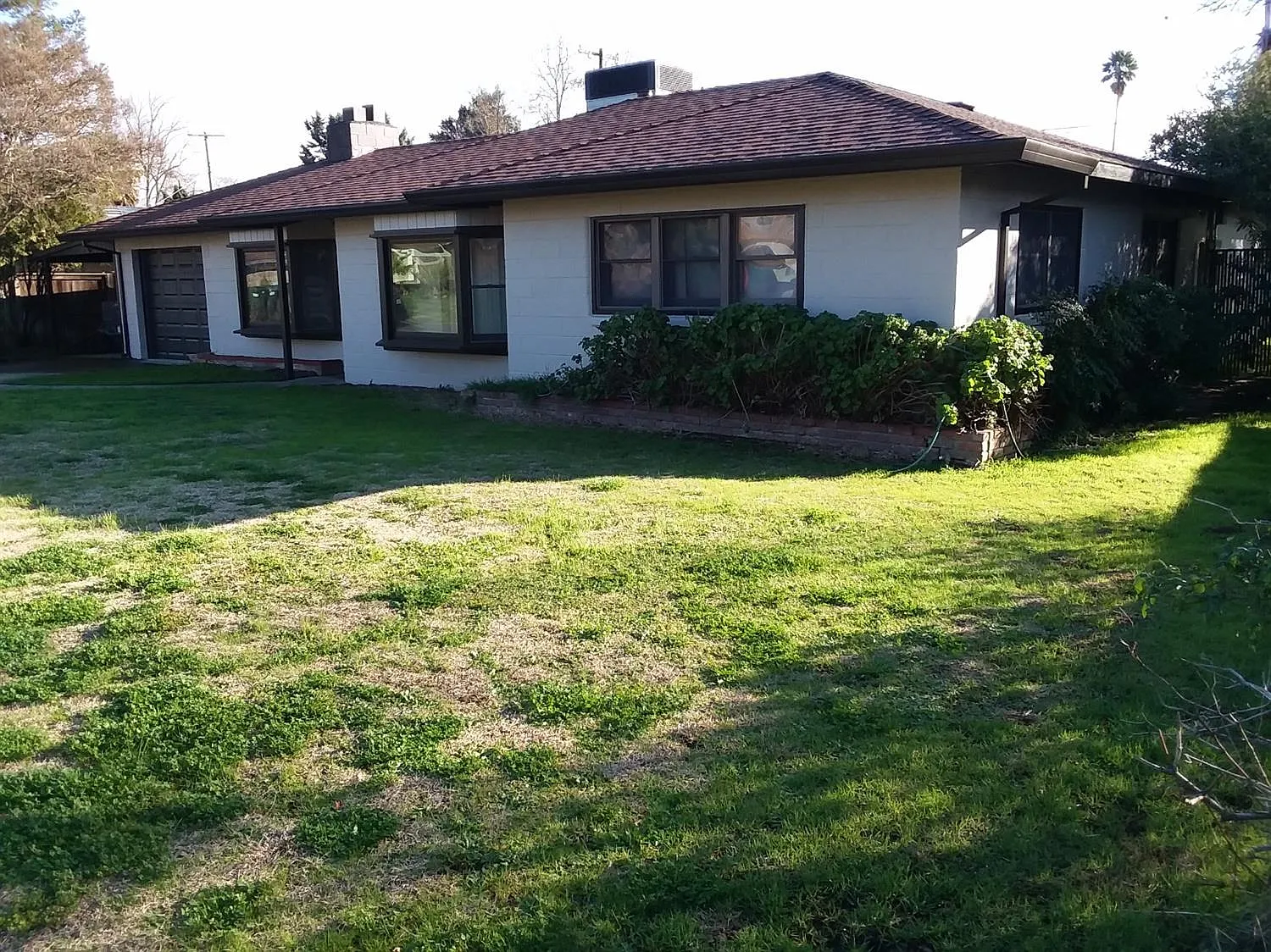 2236 Rainbow Ave photo 1