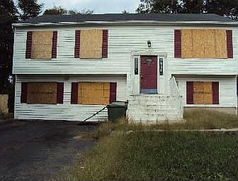 1st image of 1533 Newport Dr