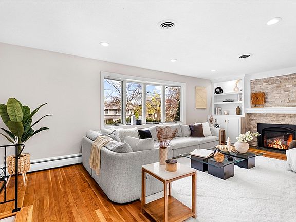 5th image of 62 Lovett Rd