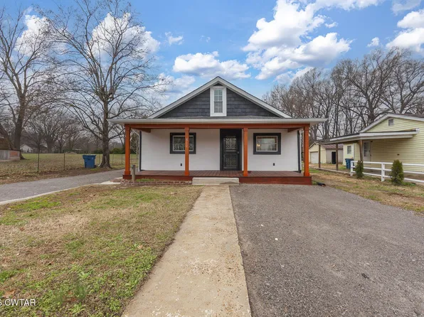 810 S Lexington St, Trenton, TN 38382