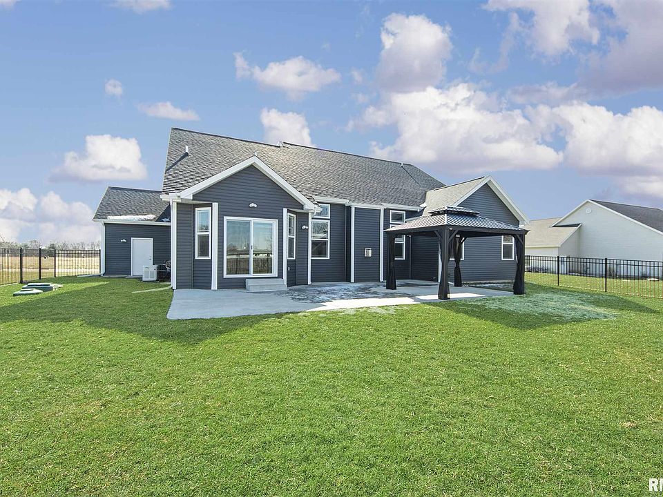 108 Cherokee Dr, Groveland, IL 61535 Zillow