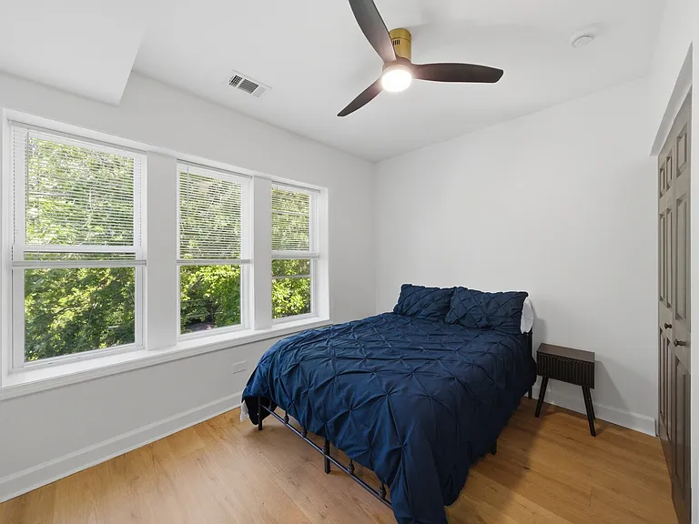 7435 S Euclid Ave #1 — Photo 20