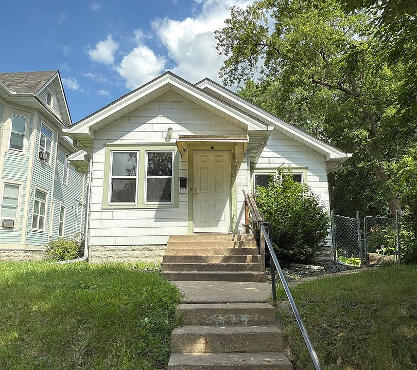 1st image of 2614 Dupont Ave N