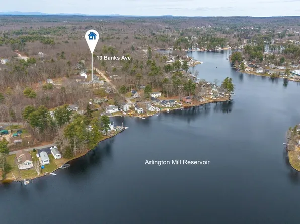 13 Banks Avenue, Salem, NH 03079