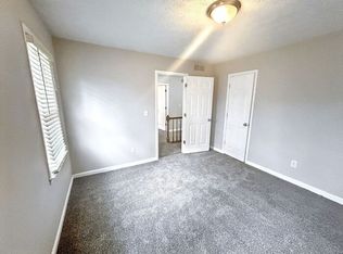 3198 Village Glen Dr, Snellville, GA 30039