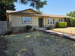 3712 E Orangeburg Ave, Modesto, CA 95355