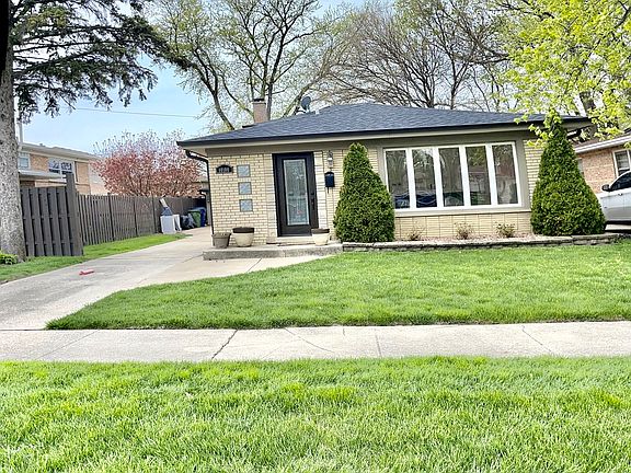2nd image of 10100 Minnick Ave