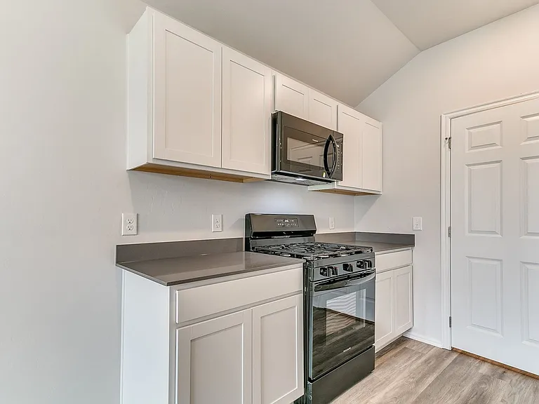 928 S Bear Ln — Photo 12