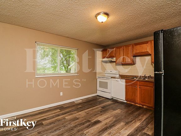 5th image of 2287 Bensonhurst Dr