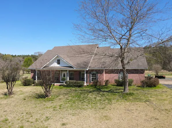 1743 Perry Rd, Grenada, MS 38901