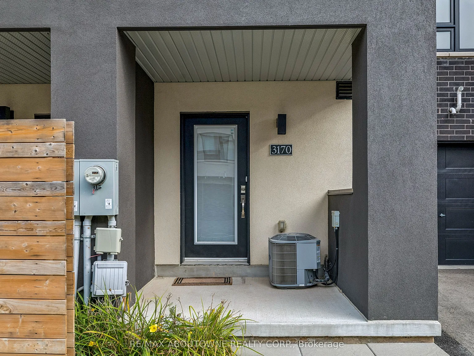 2 bed, $3,100 — Photo 3