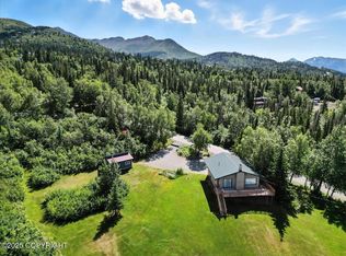 5801 Bluebell Dr, Anchorage, AK 99516