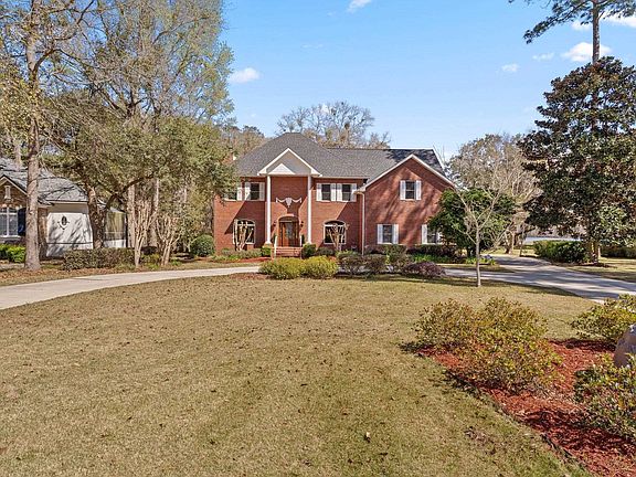 5th image of 4036 McLaughlin Dr