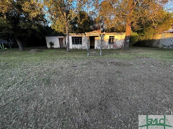 150 Sycamore, Jesup, GA 31545