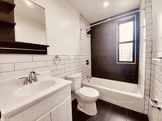 Rented by Bruma Realty LLC | media 7