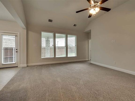 4th image of 916 Nathanael Greene Ct