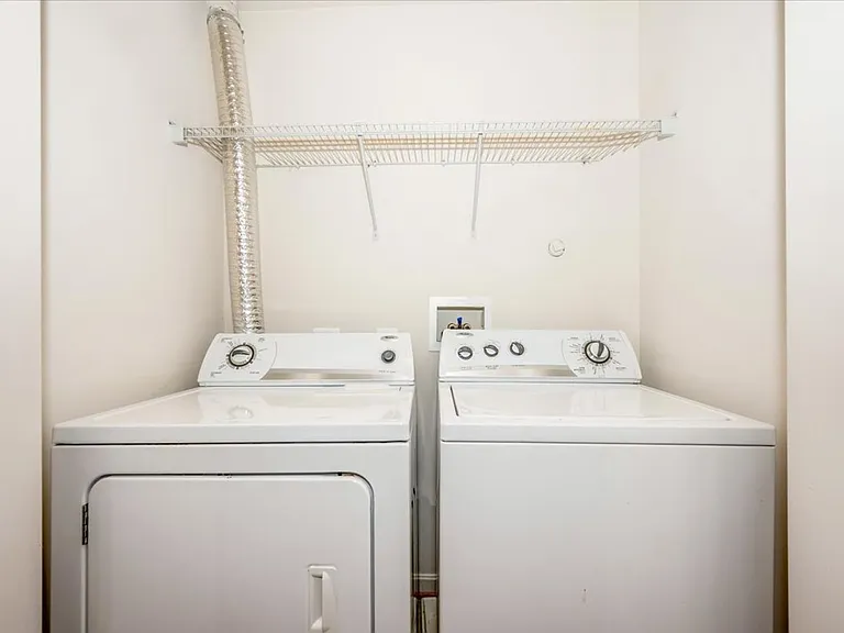 2501 Hemingway Dr #2A — Photo 22