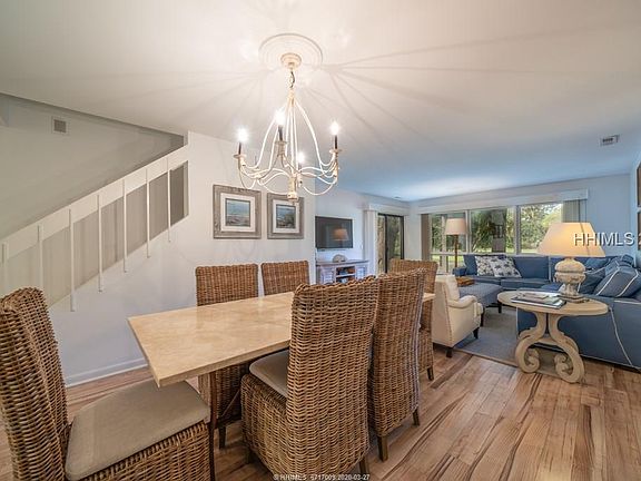 2nd image of 100 Shipyard Dr APT 806
