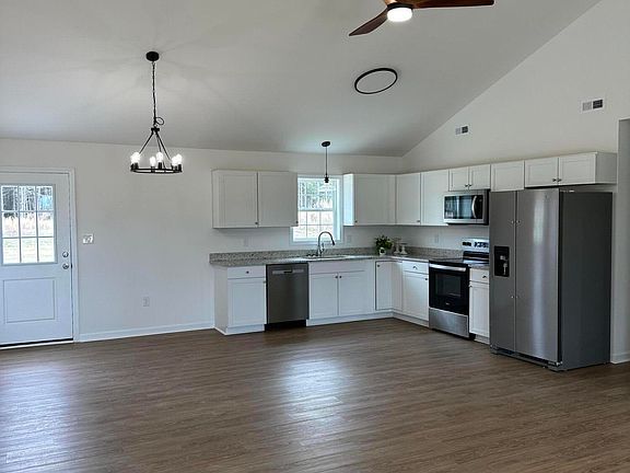 3rd image of 2173 Rowan Road